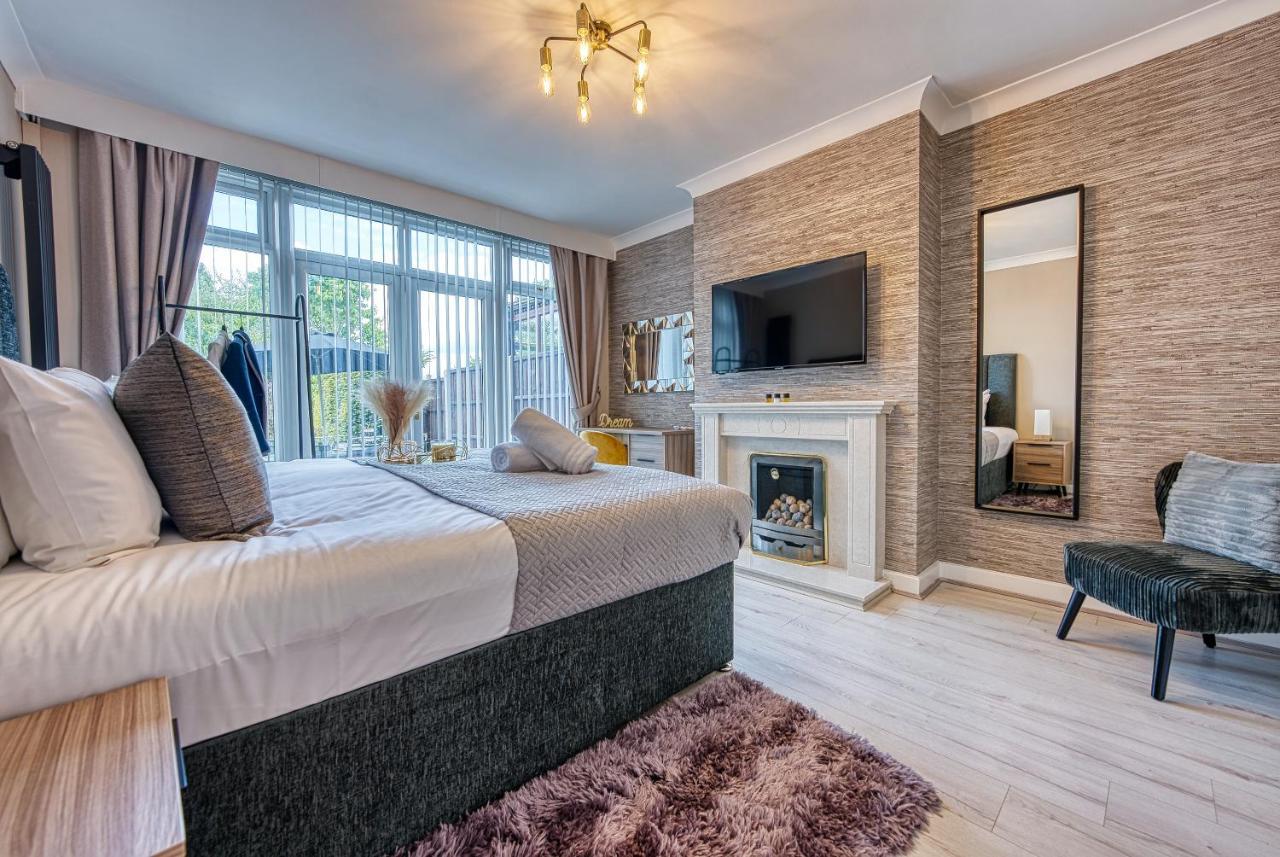 Elegant 5 Bed House - Sleeps 9, Central Solihull, Nec, Jlr, Hs2, Resorts World, Airport Business And Leisure Stays, Экстерьер фото