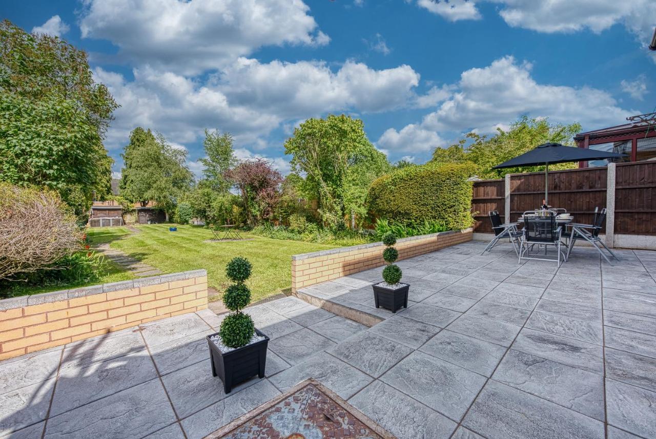 Elegant 5 Bed House - Sleeps 9, Central Solihull, Nec, Jlr, Hs2, Resorts World, Airport Business And Leisure Stays, Экстерьер фото