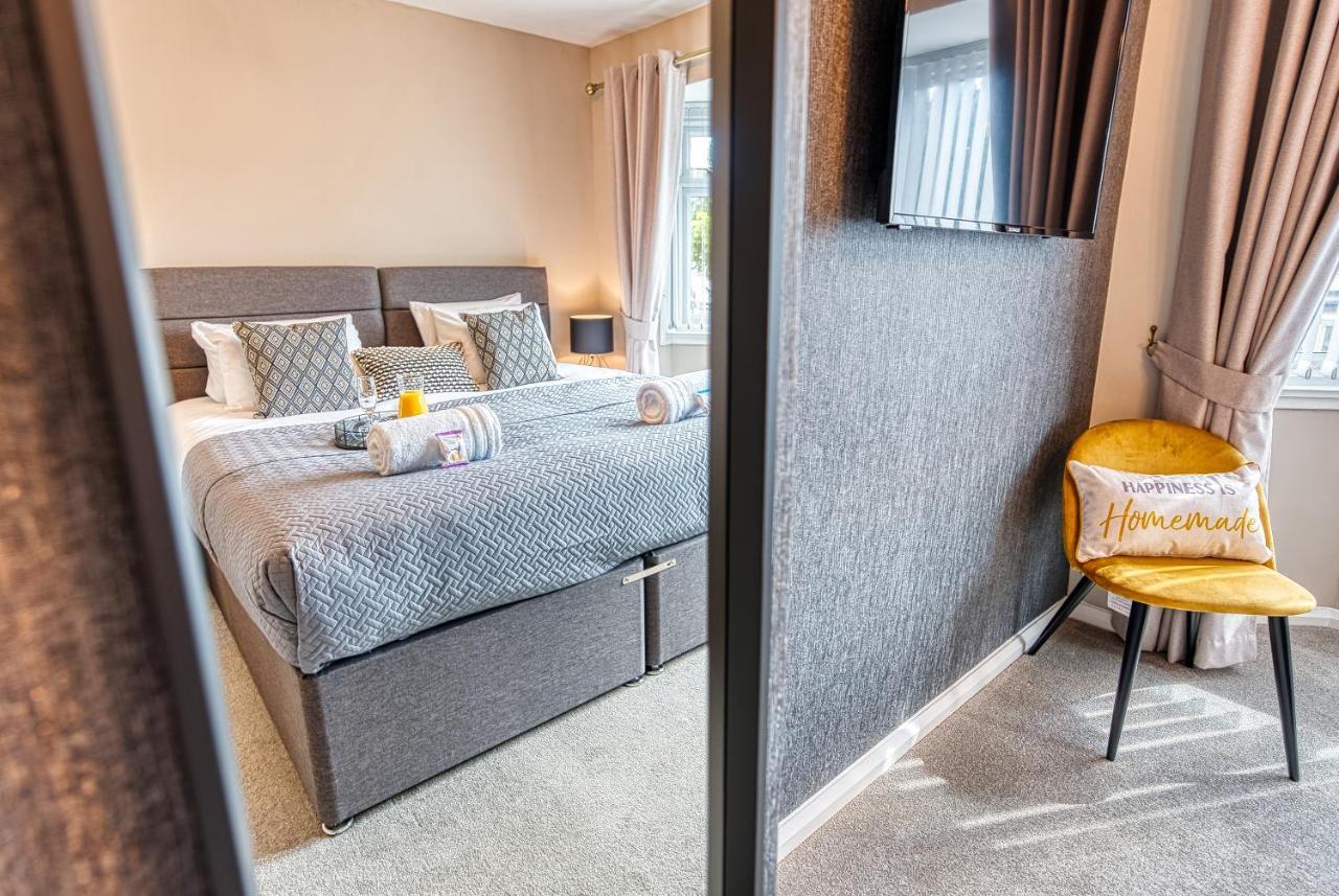 Elegant 5 Bed House - Sleeps 9, Central Solihull, Nec, Jlr, Hs2, Resorts World, Airport Business And Leisure Stays, Экстерьер фото